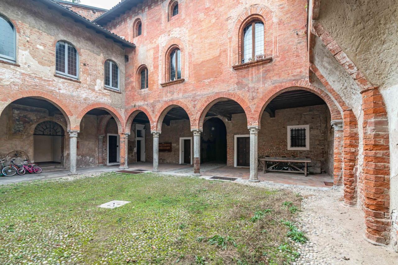 House Of Foscolo - Palazzo Cornazzani - By Host4U Pavia Exterior foto